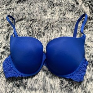 Blue La Vie en Rose Bra